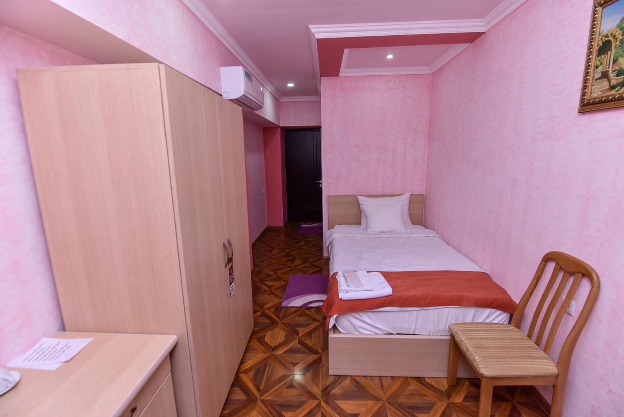 Gayane Hotel Алаверді Екстер'єр фото