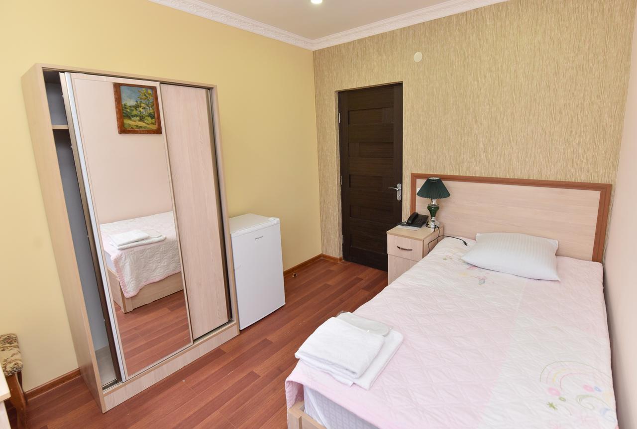 Gayane Hotel Алаверді Екстер'єр фото