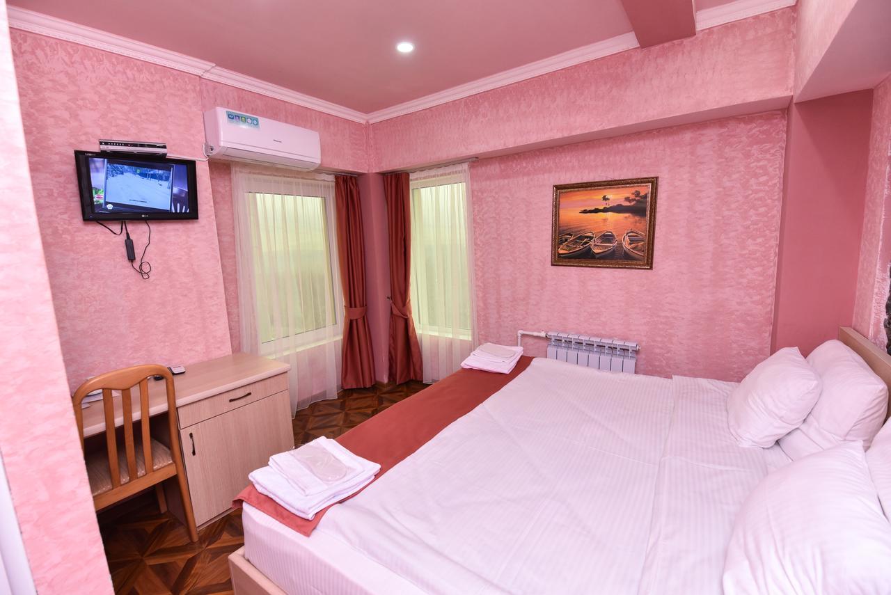 Gayane Hotel Алаверді Екстер'єр фото